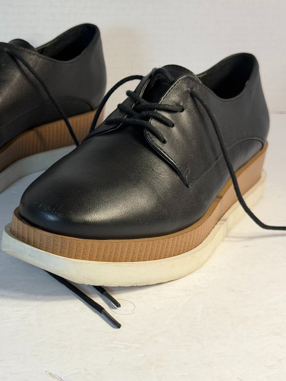 Women's size 7.5 Black & Brown shoes
